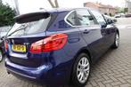 Bmw 2-SERIE 218I LUXURY Leder Zeer verzorgd, Auto's, BMW, 1345 kg, 136 pk, Gebruikt, Euro 6
