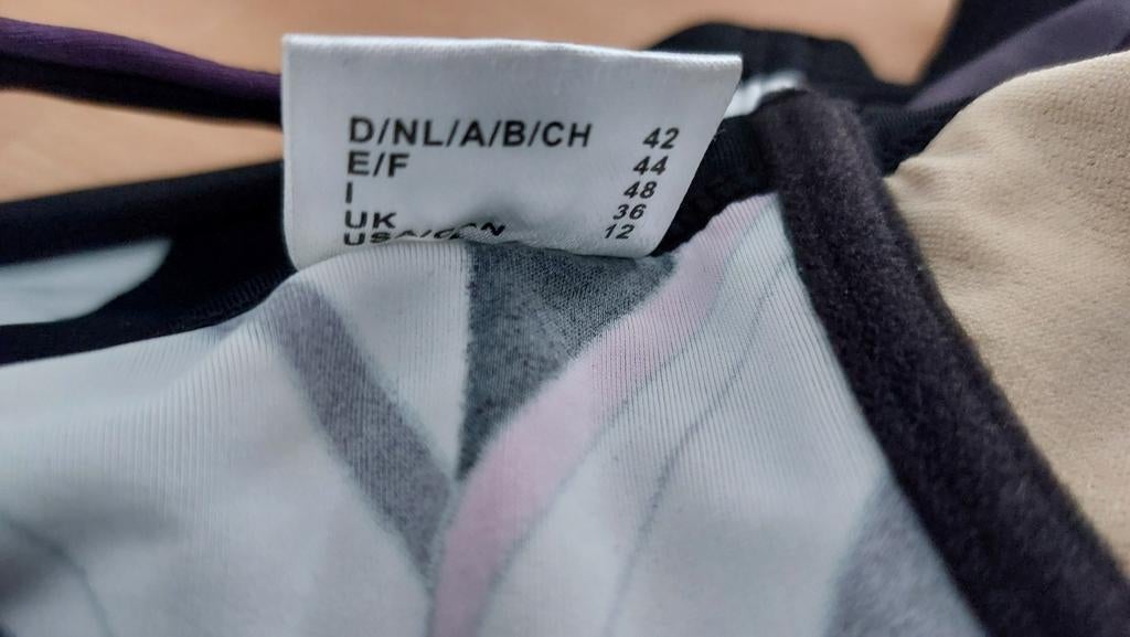 Te koop bikini, Kleding | Dames, Badmode en Zwemkleding, Ophalen of Verzenden, Zo goed als nieuw, Bikini