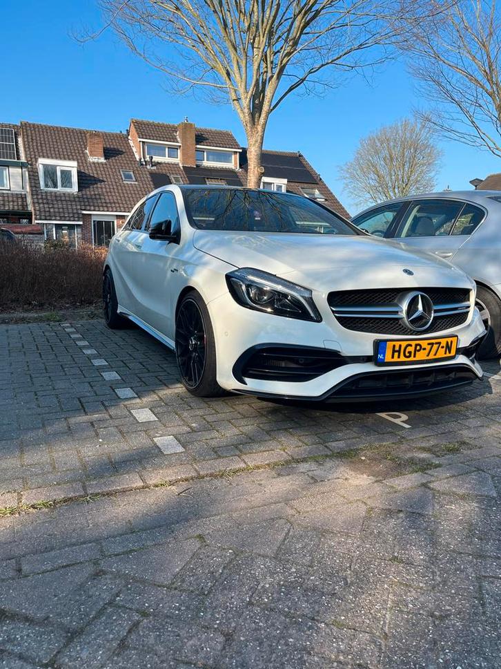 Mercedes-Benz A-Klasse A45 AMG 381pk 4MATIC Speedshift DCT, Auto's, Mercedes-Benz, Particulier, A-Klasse, Achteruitrijcamera, Airbags