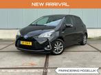 Toyota Yaris 1.5 Hybrid Dynamic automaat, NAP, Camera! led!, 4 cilinders, Zwart, Bedrijf, Hybride Elektrisch/Benzine