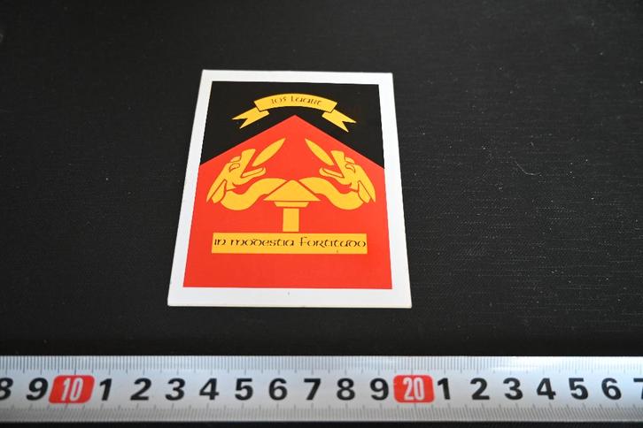 sticker Leger Landmacht 105 luchtdoelartileriebatterij, Verzamelen, Stickers, Zo goed als nieuw, Ophalen