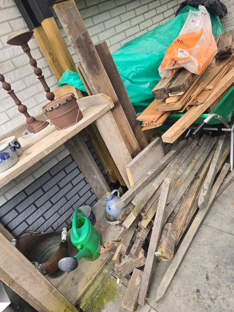 Gezocht gratis schoon brandhout, diverse soorten, Tuin en Terras, Haardhout, Minder dan 3 m³, Ophalen