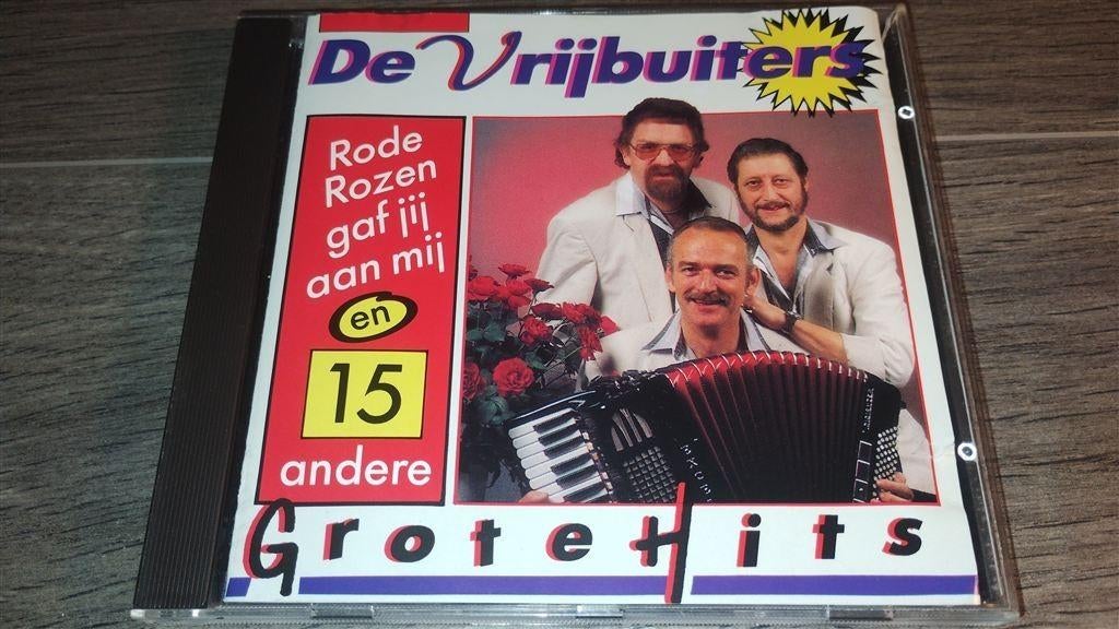 De Vrijbuiters ‎- Rode Rozen Gaf Jij Aan Mij en 15 Andere Gr, Ophalen of Verzenden, Gebruikt, Levenslied of Smartlap
