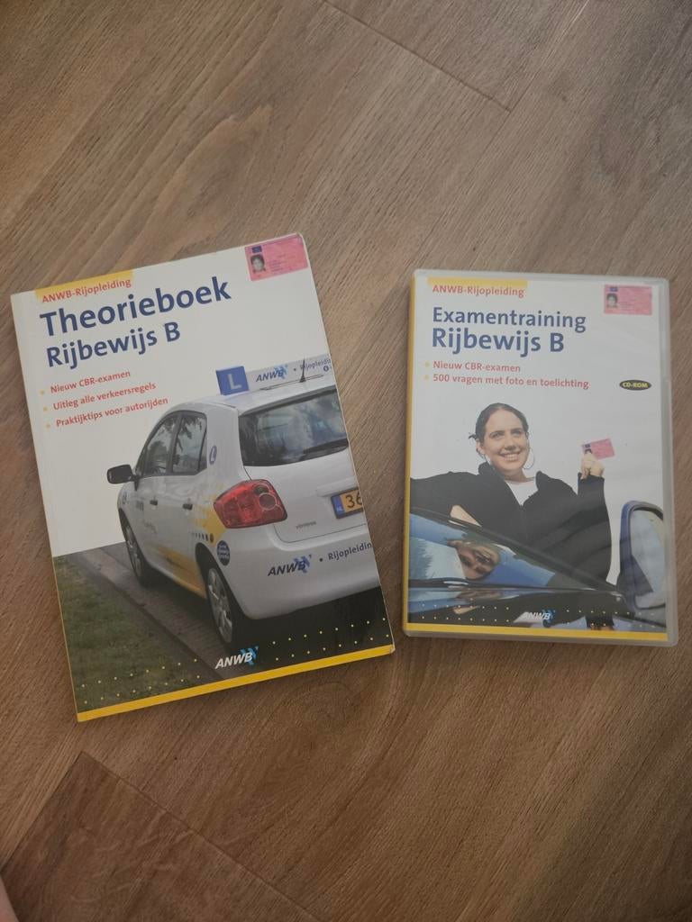 ANWB theorieboek + examentraining Rijbewijs B, Boeken, Auto's | Boeken, Ophalen of Verzenden, Zo goed als nieuw, Algemeen