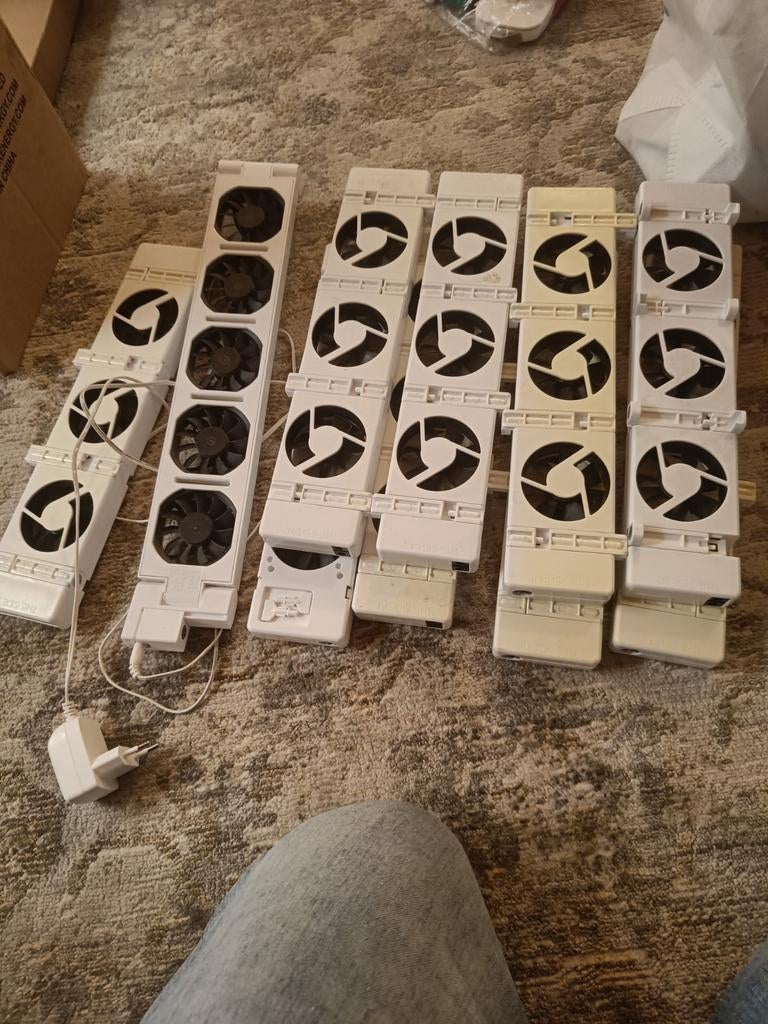 9 Speedcomfort en 1 Heatfan radiatorventilatoren, Doe-het-zelf en Verbouw, Minder dan 30 cm, Hoog rendement (Hr), Radiator, Minder dan 60 cm