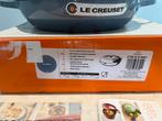 Le Creuset Campagnard 30 cm Chambray Bleu nieuw, Gietijzer, Nieuw, Ophalen of Verzenden, Keramische plaat