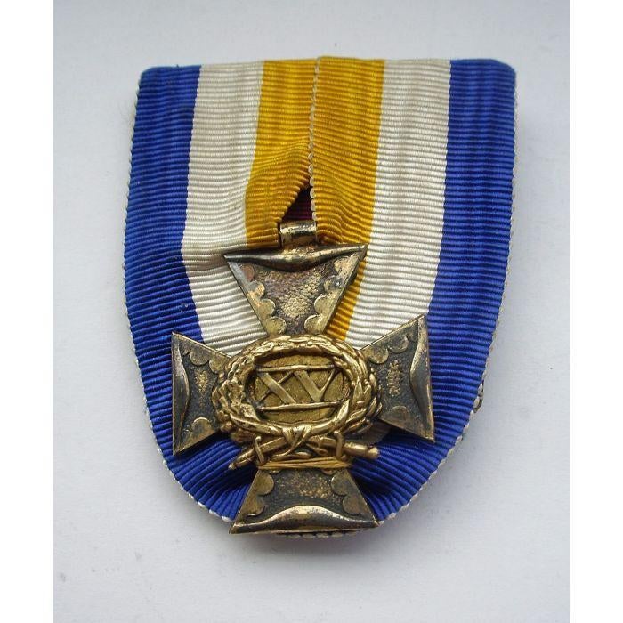 Een officierskruis voor 15 jaar / militaire onderscheiding., Ophalen of Verzenden, Landmacht, Nederland, Lintje, Medaille of Wings