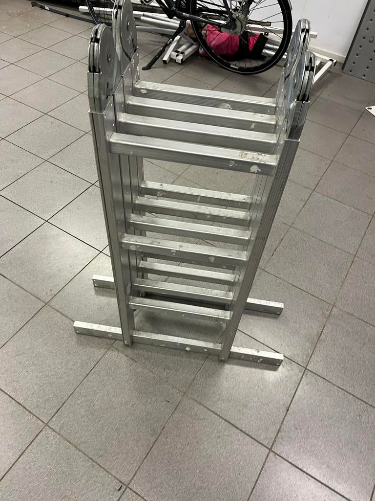 Opvouwbare aluminium ladder - Handig en compact, Ophalen, Gebruikt, Ladder, Opvouwbaar of Inschuifbaar