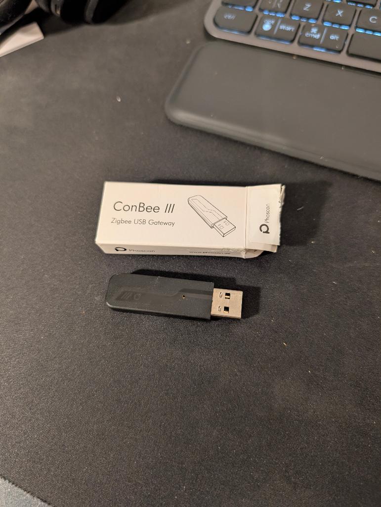 Conbee III (3) Zigbee USB-stick, Hobby en Vrije tijd, Elektronica-componenten, Ophalen of Verzenden, Zo goed als nieuw