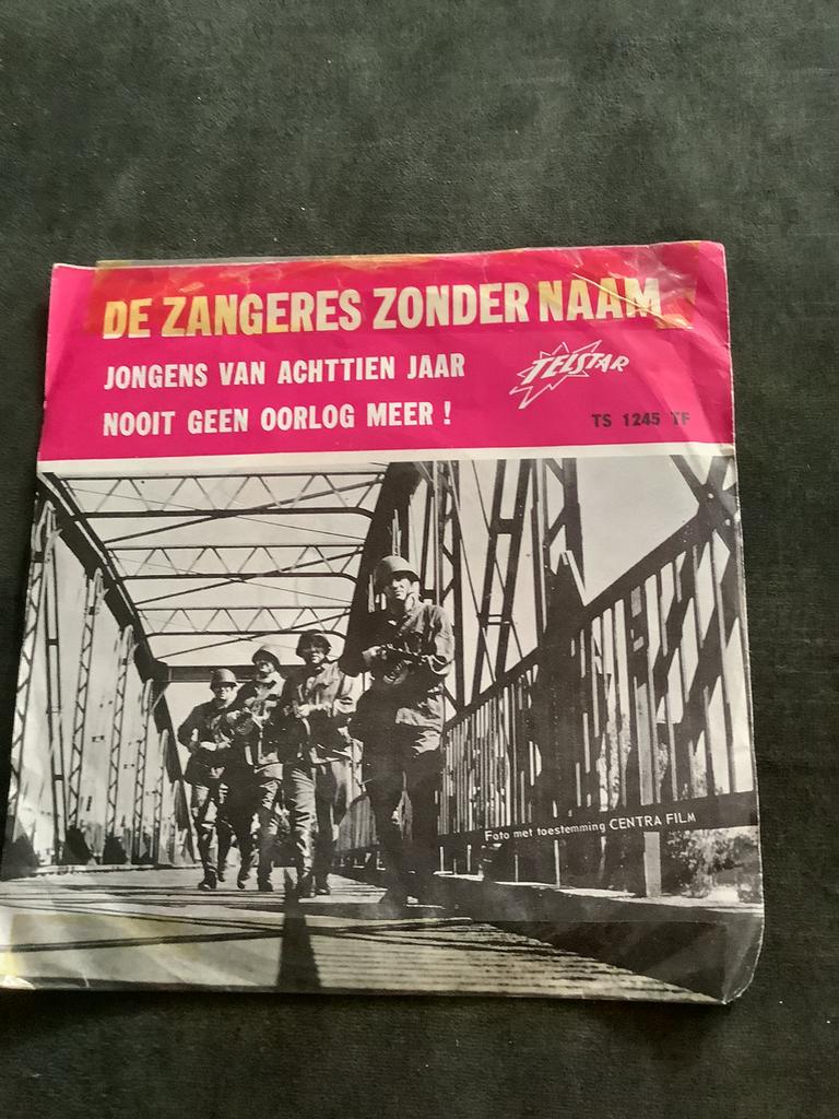De zangeres zonder naam., Ophalen of Verzenden, Zo goed als nieuw