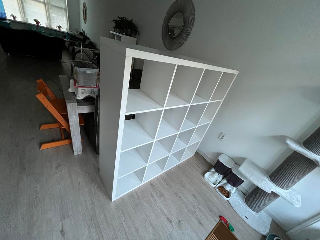 Witte Kallax kast 4x4, 100 tot 150 cm, Ophalen of Verzenden, Zo goed als nieuw, 25 tot 50 cm