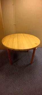 Ronde grenen eettafel - 110 cm doorsnede, Ophalen, Gebruikt, Rond, Vier personen