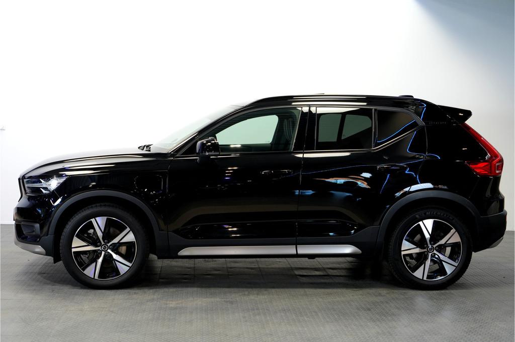 Volvo XC40 1.5 T5 Plug-in Hybrid 193kW/262pk DCT7 R-Design P, Met garantie (alle), Zwart, Hybride Elektrisch/Benzine, 3 cilinders