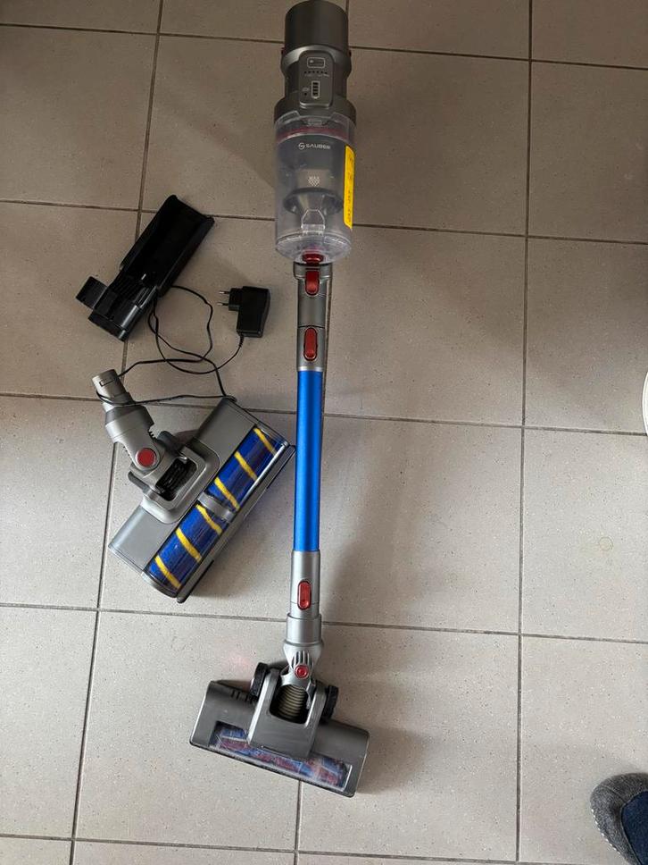 Sauber draadloze steelstofzuiger met accessoires, Witgoed en Apparatuur, Stofzuigers, Gebruikt, Stofzuiger, Reservoir, Ophalen