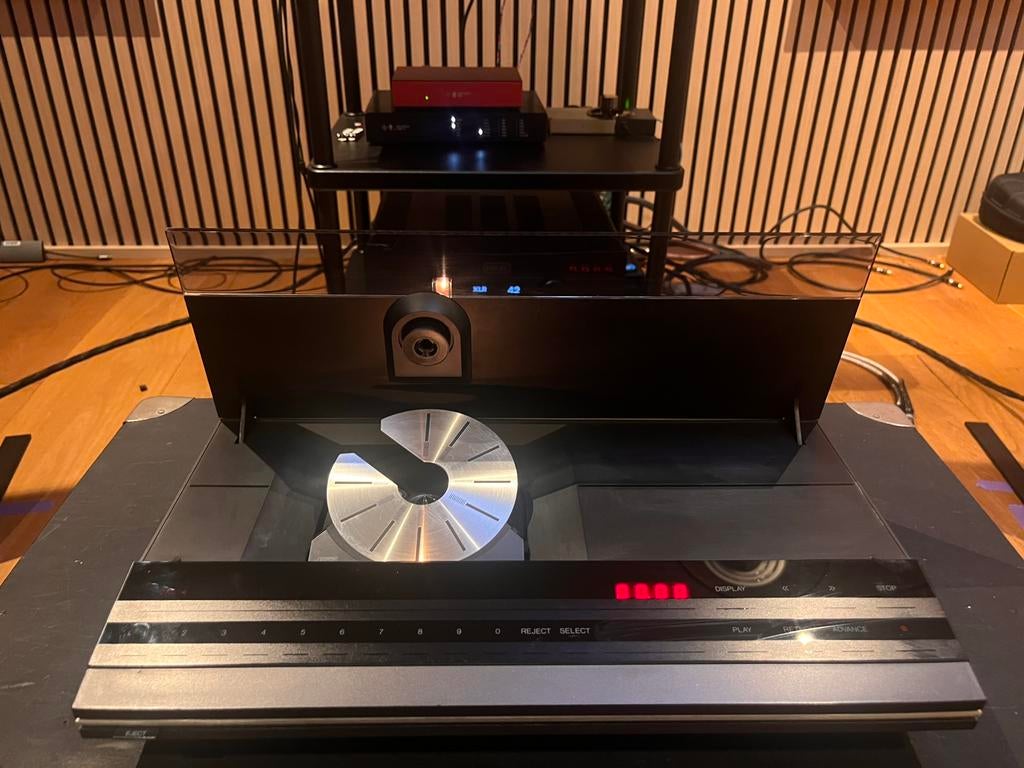 Briljant mooie CDX2 cd speler van B&O. Prachtstaat!!, Audio, Tv en Foto, Cd-spelers, Ophalen of Verzenden, Zo goed als nieuw, Overige merken
