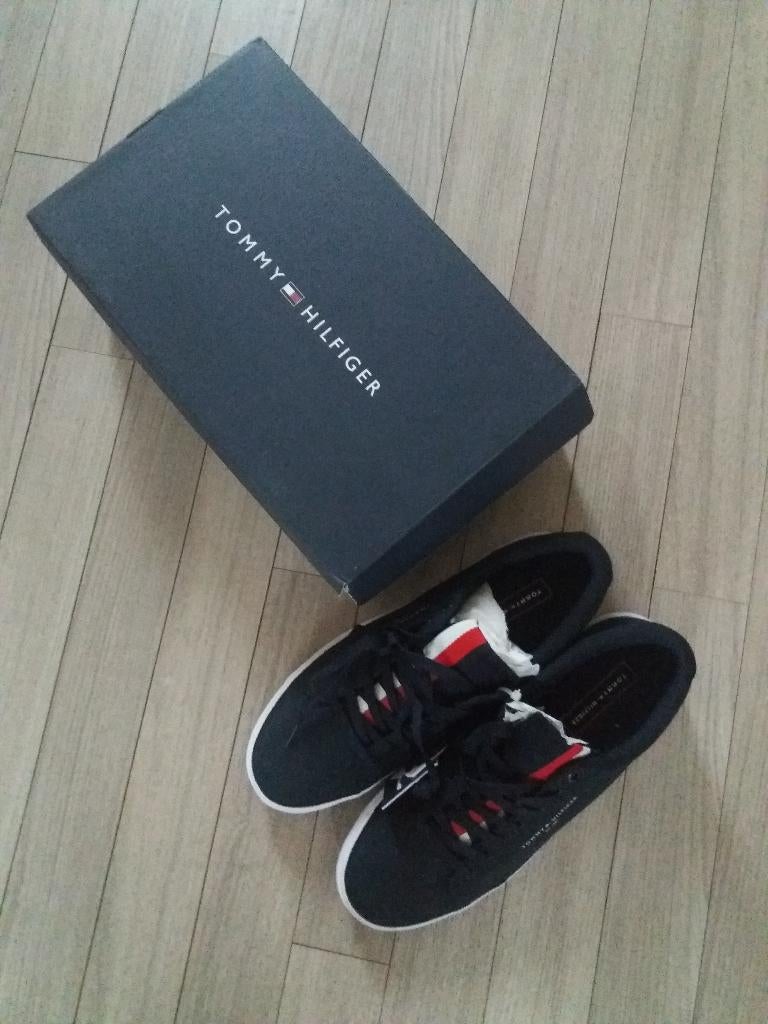 Tommy Hilfiger sneaker maat 41 (nieuw) navy blue, Blauw, Nieuw, Ophalen of Verzenden, Sneakers of Gympen