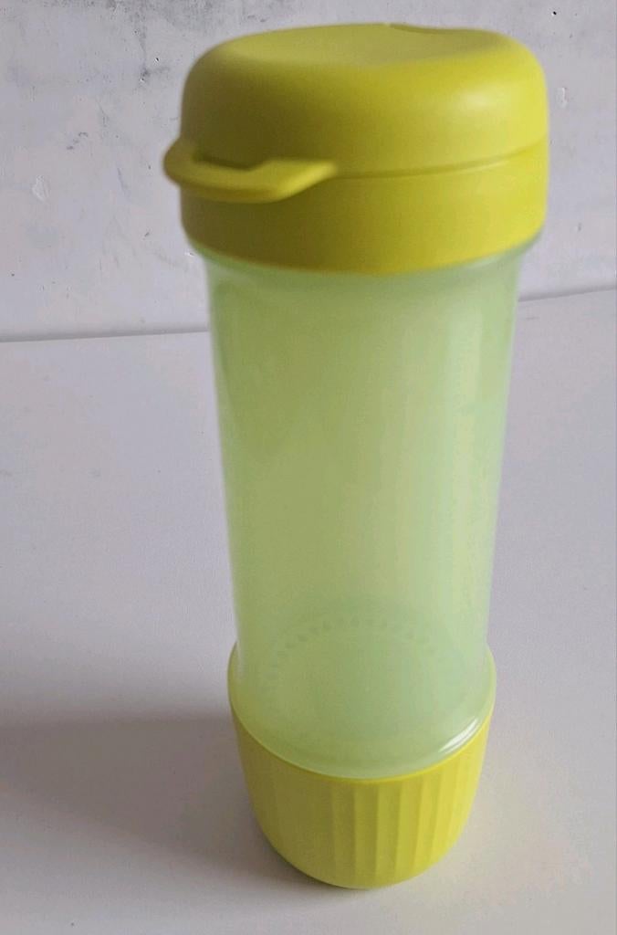 Tupperware Infuse and go waterfles - 700 ml met mini persje, Ophalen of Verzenden, Zo goed als nieuw, Overige typen