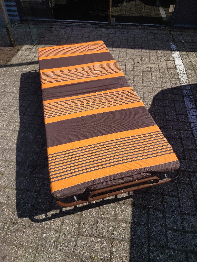 Opklap bed- vouw bed, Ophalen, Gebruikt, Voltastr 17, 190 cm of minder