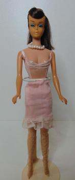 Mooie Barbie outfit 1964 #1655  Under Fashions, Verzamelen, Ophalen of Verzenden, Gebruikt, Kleertjes