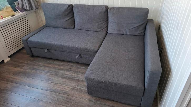 IKEA slaapbank met opbergruimte – 1 jaar oud – goede staat, Huis en Inrichting, Banken | Bankstellen, Gebruikt, Hoekbank, Vierpersoons of meer