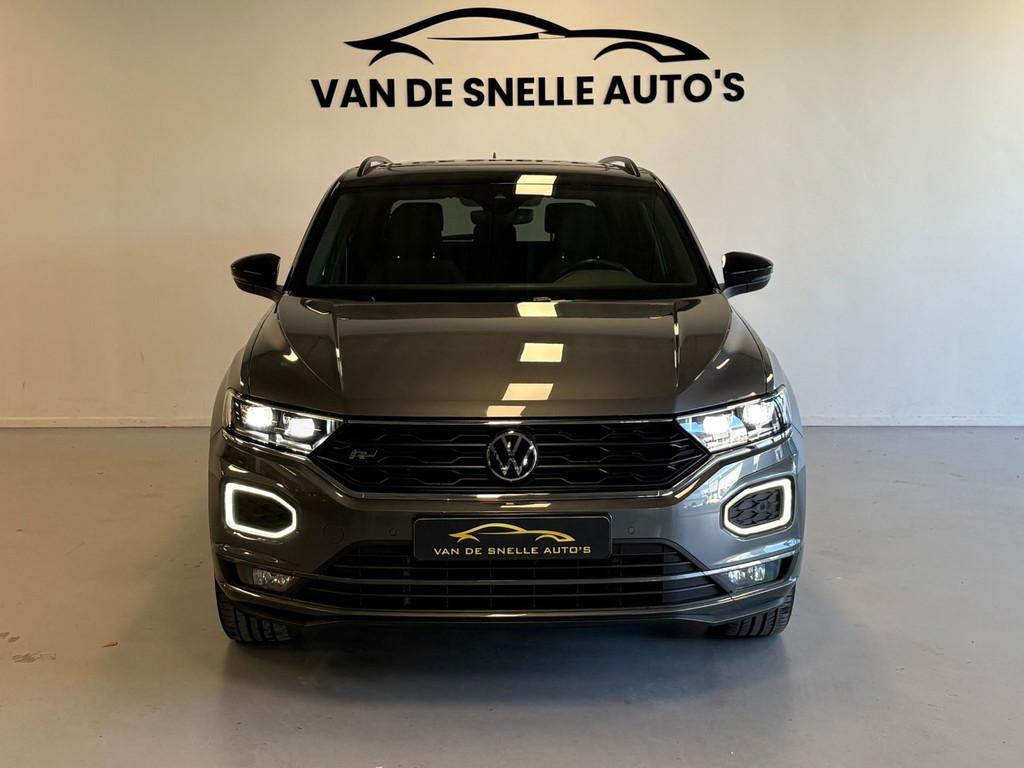 Volkswagen T-ROC 1.5 TSI Sport Business R AUTOMAAT/PANO/CRUI, Auto's, 1254 kg, Euro 6, 4 cilinders, 150 pk