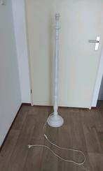 Witte vloerlamp brocante stijl - romantische stijl, Ophalen, Hout, Romantische, Minder dan 100 cm