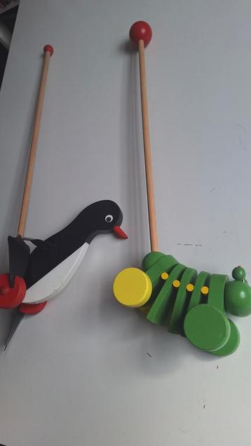 Houten Duwdieren - Pinguïn & Rups beschikbaar voor biedingen