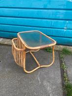 Rotan ROHE bijzet/coffee tafel ‘60 vintage Hollands, Minder dan 55 cm, Rond, Zo goed als nieuw, Ophalen