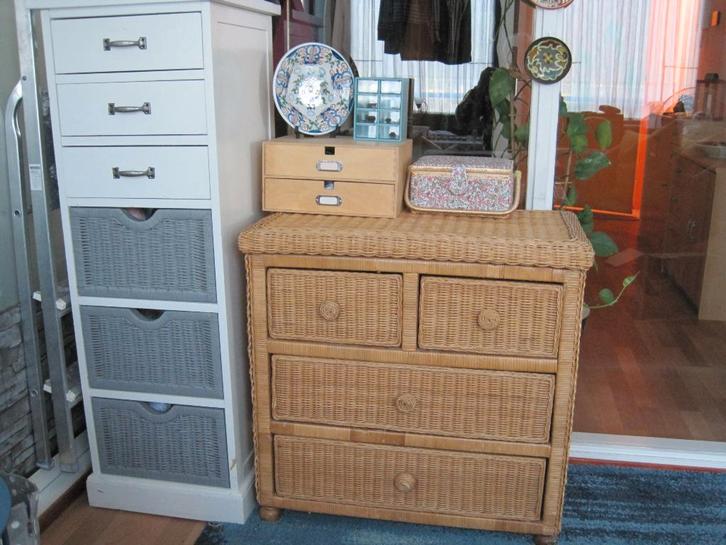 2 kastjes riet en hout met riet, Huis en Inrichting, Kasten | Ladekasten, Zo goed als nieuw, Minder dan 100 cm, 50 tot 100 cm