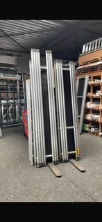 Gebruikte aluminium rolsteiger, Doe-het-zelf en Verbouw, Ophalen, Zo goed als nieuw, Rolsteiger of Kamersteiger, 5 meter of hoger