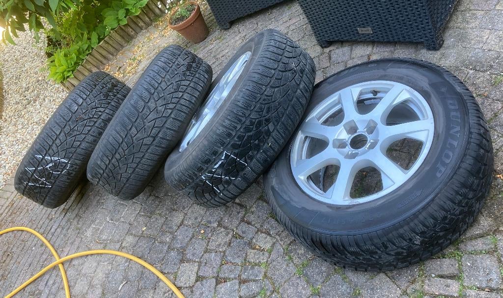 Set Winterbanden met 17" Audi Q5 lichtmetalen velgen, Ophalen, Gebruikt, 17 inch, Winterbanden