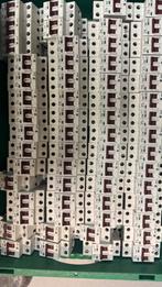 B16 installatieautomaten 50 stuks voor €75, Doe-het-zelf en Verbouw, Elektra en Kabels, Ophalen of Verzenden, Gebruikt, Overige typen