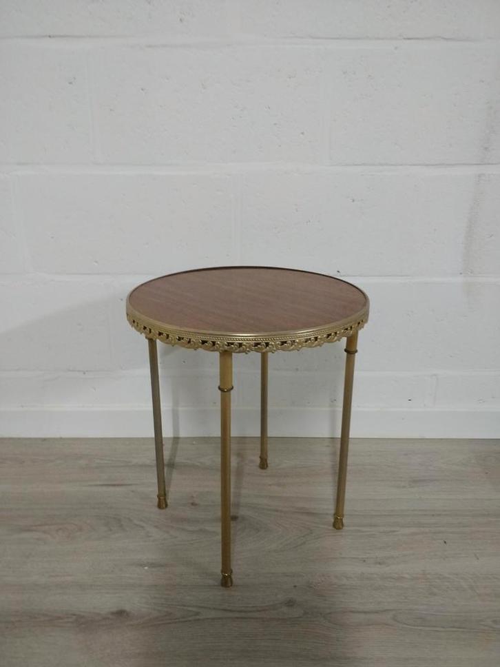 Vintage bijzettafeltje | krukje, Huis en Inrichting, Krukjes, Zo goed als nieuw, Hout, Ophalen