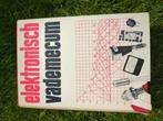 Elektrisch vademecum 1968, Ophalen of Verzenden, Gelezen