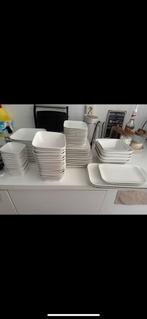 Porseleinen Servies Vierkant - Action 81 delig nieuw!, Huis en Inrichting, Keuken | Servies, Ophalen of Verzenden, Zo goed als nieuw