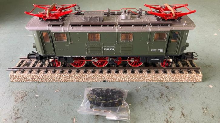 Roco ho 14145 A E loc BR 132 DB WISSELSTROOM analoog in doos, Hobby en Vrije tijd, Modeltreinen | H0, Zo goed als nieuw, Locomotief