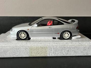 Motorhelix 1:18 Honda Integra Type R (DC2) Silver  beschikbaar voor biedingen