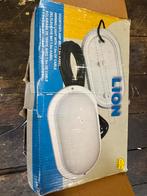 Lion voortentlamp met 7.5m kabel - Nieuw in doos, Caravans en Kamperen, Caravan accessoires, Ophalen of Verzenden, Zo goed als nieuw
