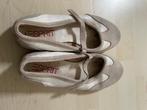Leuke ballerina’s van Esprit, Beige, Zo goed als nieuw, Esprit, Ballerina's