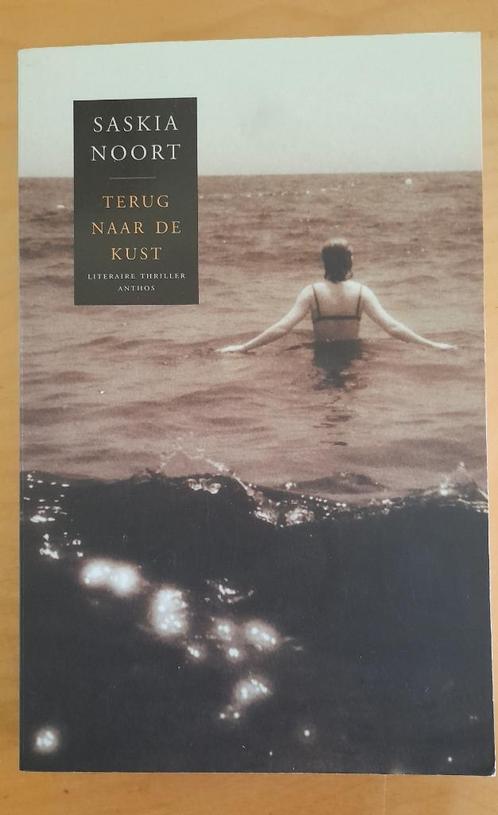 Saskia Noort - Terug naar de kust, Boeken, Thrillers, Gelezen, Nederland, Ophalen of Verzenden