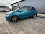 Toyota Yaris 1.0 VVT-i Comfort UNIEK / NAVI / CAMERA / WINTE, Auto's, Toyota, Stof, Gebruikt, Zwart, Blauw