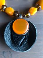 Oker Geel agaat ketting met leer, Geel, Nieuw, Ophalen of Verzenden, Steen of Mineraal