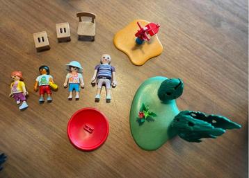 Playmobil 9423 speeltuin met doos beschikbaar voor biedingen