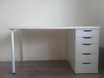Bureau  ikea lagkapten, Ophalen, Zo goed als nieuw, Bureau
