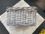 Gevlochten mand whitewash, Overige materialen, Gebruikt, Minder dan 60 cm, Vierkant