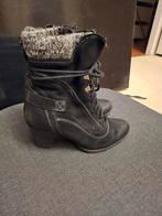 Mooie zwarte hoge laarzen, Ophalen of Verzenden, Zo goed als nieuw, Zwart, Hoge laarzen