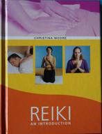 Reiki, an introduction - Christina Moore, Gelezen, Achtergrond en Informatie, Christina Moore, Ophalen of Verzenden