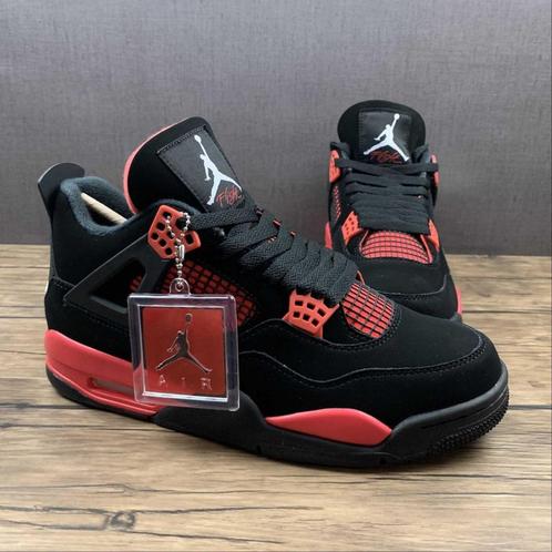 Air Jordan 4 Red Thunder, Kleding | Heren, Schoenen, Nieuw, Zwart, Verzenden
