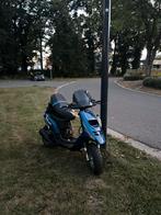 Typhoon 150 lc deze week 1000,-, Fietsen en Brommers, Scooters | Piaggio, Ophalen, Zo goed als nieuw, Overige modellen
