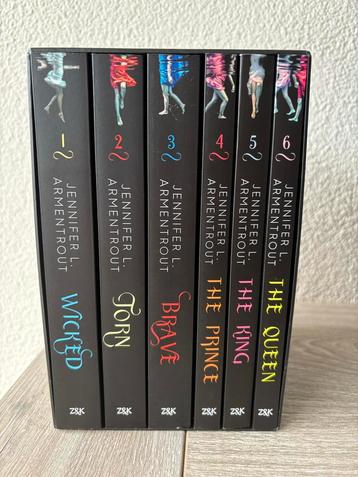 Wicked Boeken Serie - Jennifer L. Armentrout beschikbaar voor biedingen